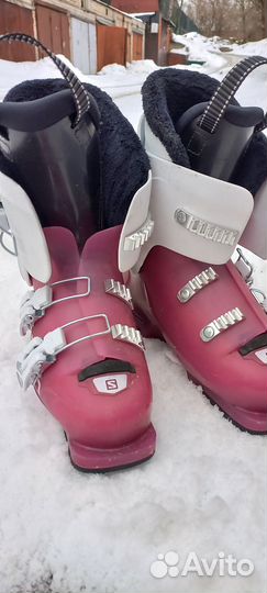 Лыжные ботинки salomon для горных лыж