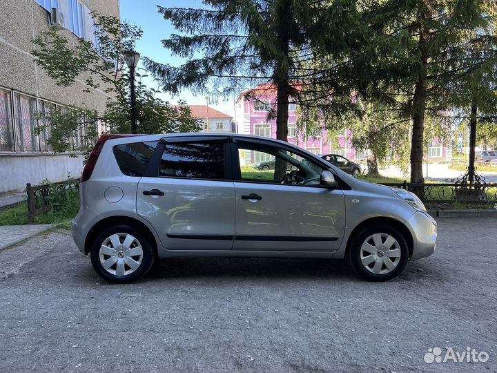 Nissan Note 1.6 AT, 2013, 58 000 км