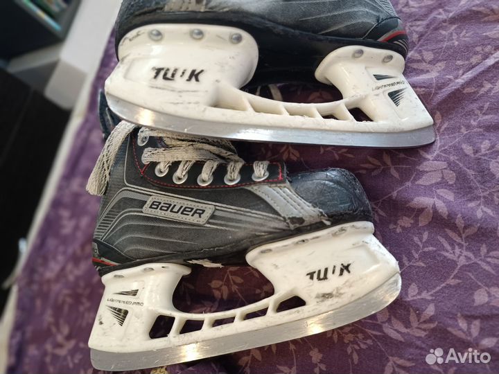 Хоккейные коньки bauer vapor x pro р.35