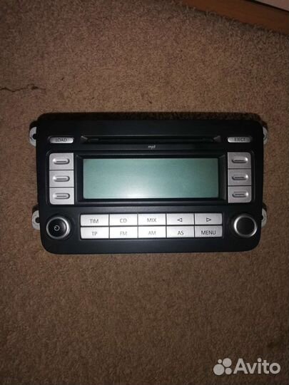 Магнитола на passat б6