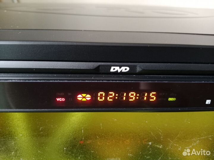 DVD/VCD/CD плеер Xoro HSD 2125 с портом USB