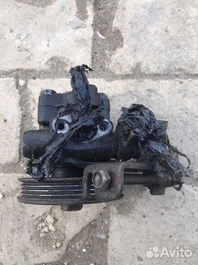 Насос гур Ниссан Максима А33 3.0 бензин