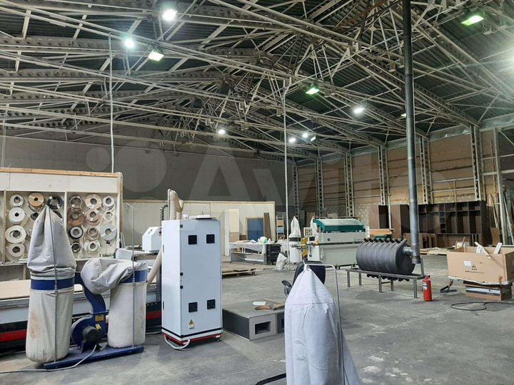 Склад, 1100 м²