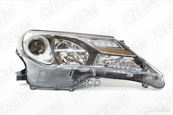 Фара правая Toyota RAV4 4 CA40 2012-2015, галоген