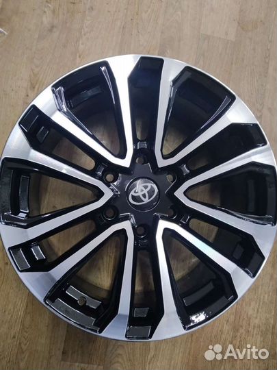 Диски на тойота r18 6x139.7 новые