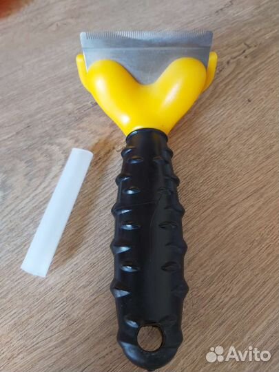 Чесалка для собак