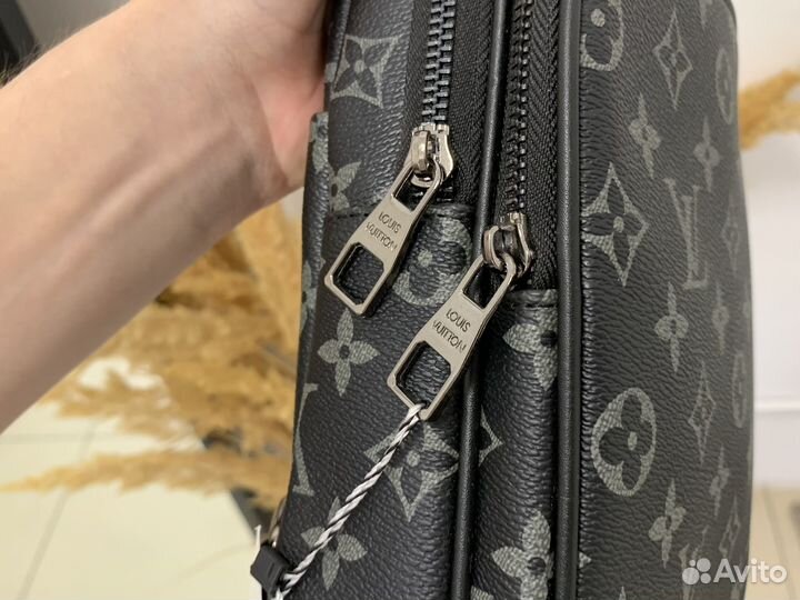 Сумка Louis Vuitton мужская