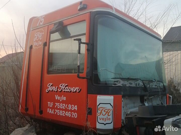 Кабина рено магнум