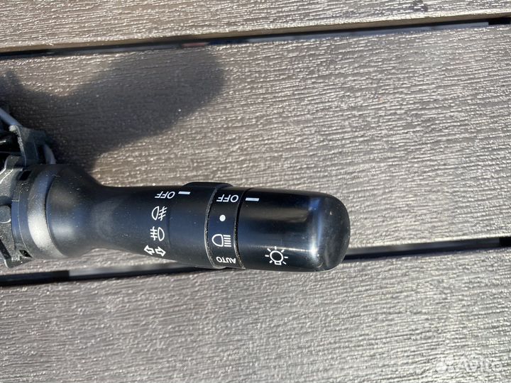 Переключатель поворотов toyota rav 4