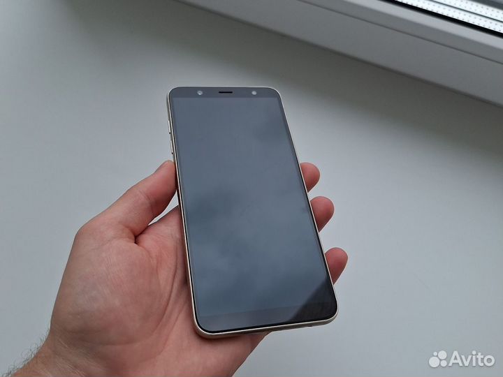 Samsung Galaxy J8 (2018), 3/32 ГБ