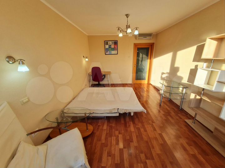 2-к. квартира, 55 м², 7/9 эт.