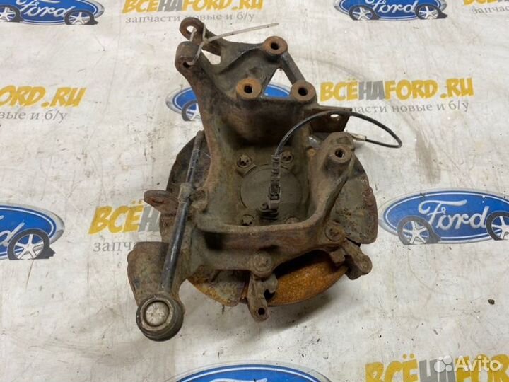 Кулак задний правый Ford Kuga 2 2012/2016