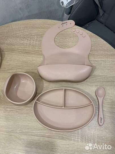 Посуда для кормления малышей силиконовая