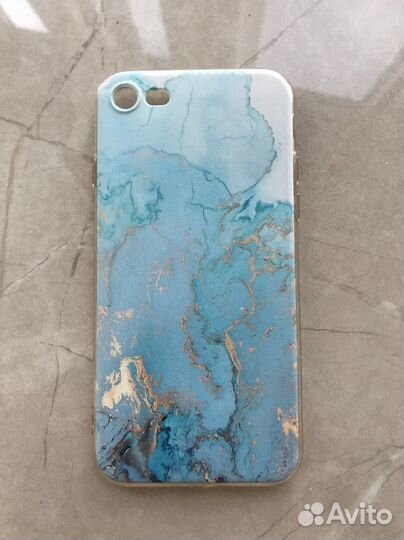 Чехол на iPhone 7