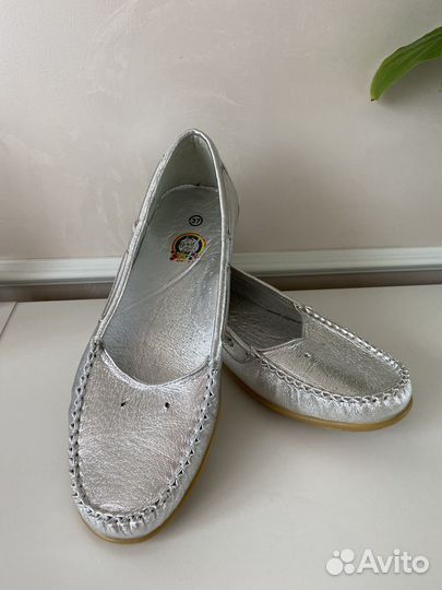 Туфли женские 37 размер натуральная кожа новые