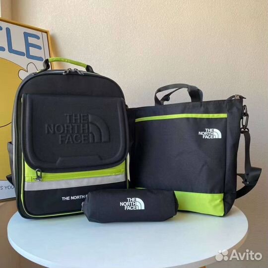 Школьный рюкзак the north face
