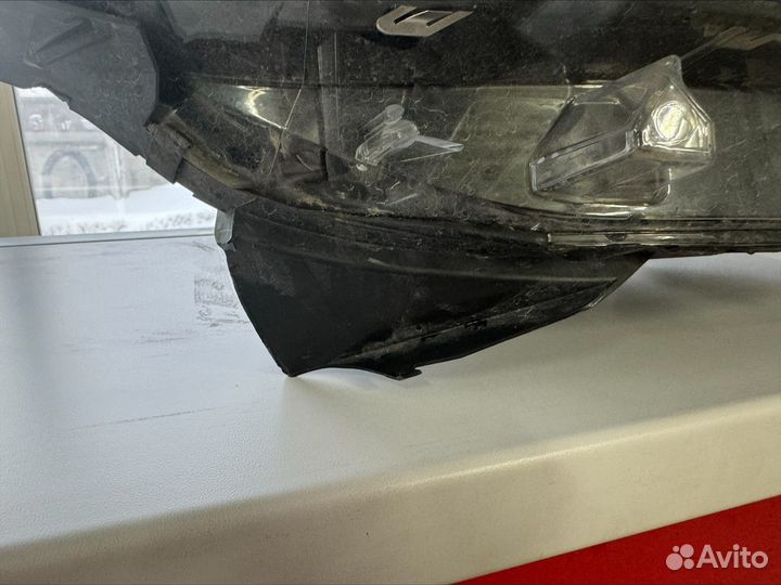 Фара правая Renault Kaptur