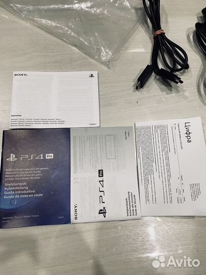 Sony Playstation 4 pro 1tb