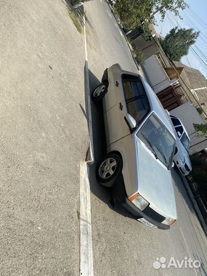 Капот ваз 21099