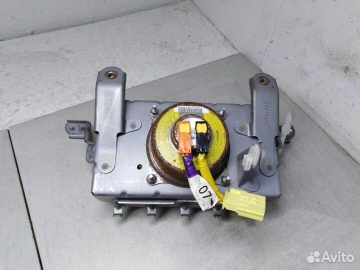 Подушка безопасности в торпеду