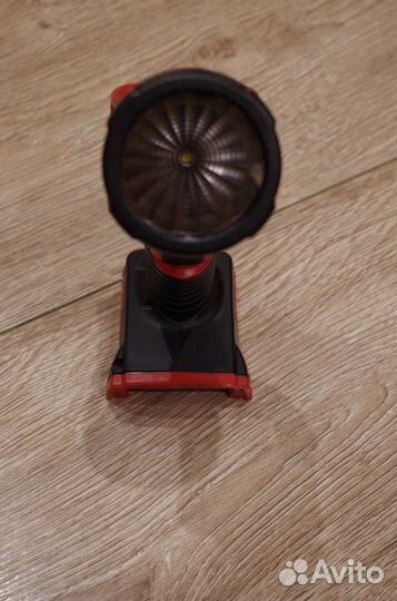 Фонари Milwaukee