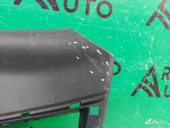 Обшивка двери багажника нижняя Audi Q5 2 FY