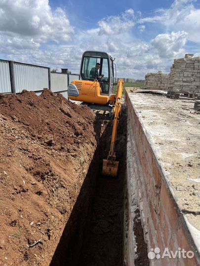 Услуги миниэксковатора