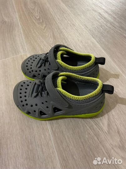 Crocs детские сандали