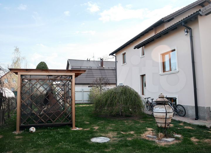 Дом 188 м² на участке 5,1 сот.