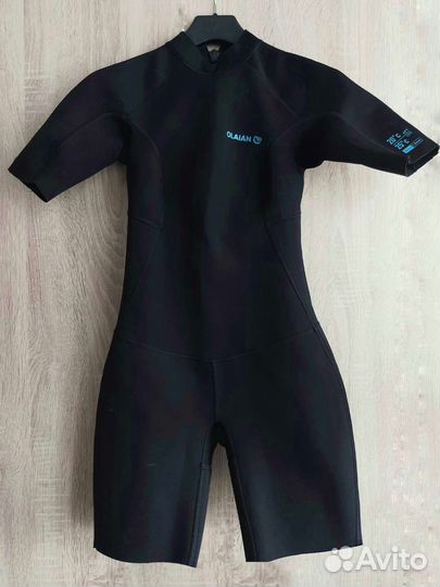 Гидрокостюм decathlon (костюм для плавания)