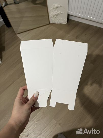 Коробка подарочная складная белая