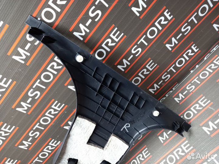 Обшивка стойки правая Bmw 5-Series E60 N62B44A