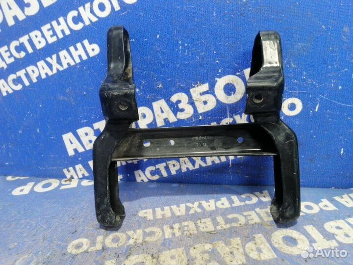 Кронштейн Audi A7 лифтбэк CGW 2013