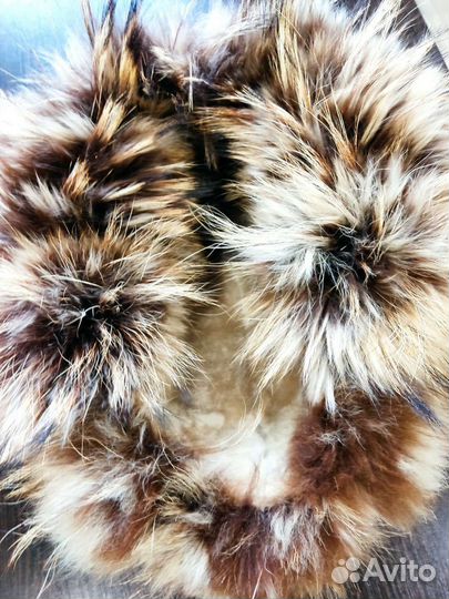 Шапка из натуральной кожи и меха новая