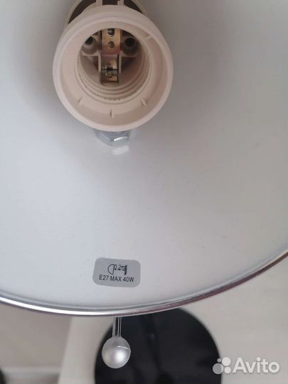 Лампа настольная