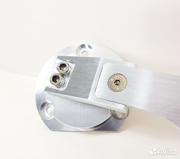 Передняя распорка - BMW E60