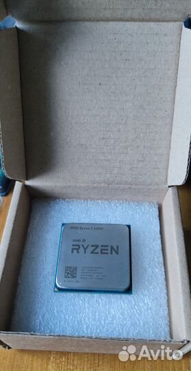 AMD Ryzen 5 3400G