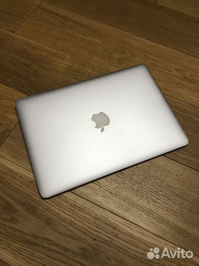 Apple MacBook Air 2010