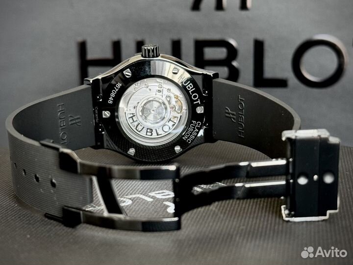 Часы Hublot Classic Fusion Black Magic 42 mm