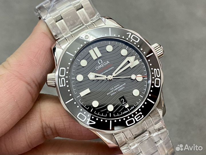 Часы Omega Seamaster Diver 300m
