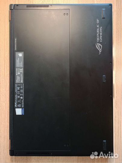 Игровой ноутбук - Asus ROG zephyrus S17 gx701