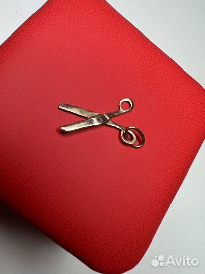 Золотая подвеска