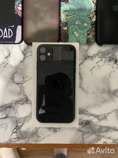 Телефон iPhone 11 128 gb