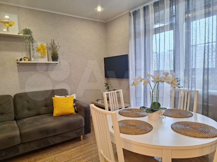 2-к. квартира, 70 м², 2/20 эт.