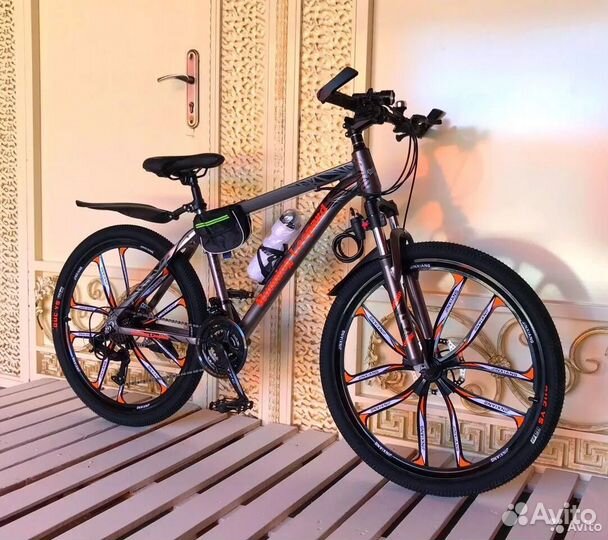Скоростной велосипед 26 в Москве с литыми дисками