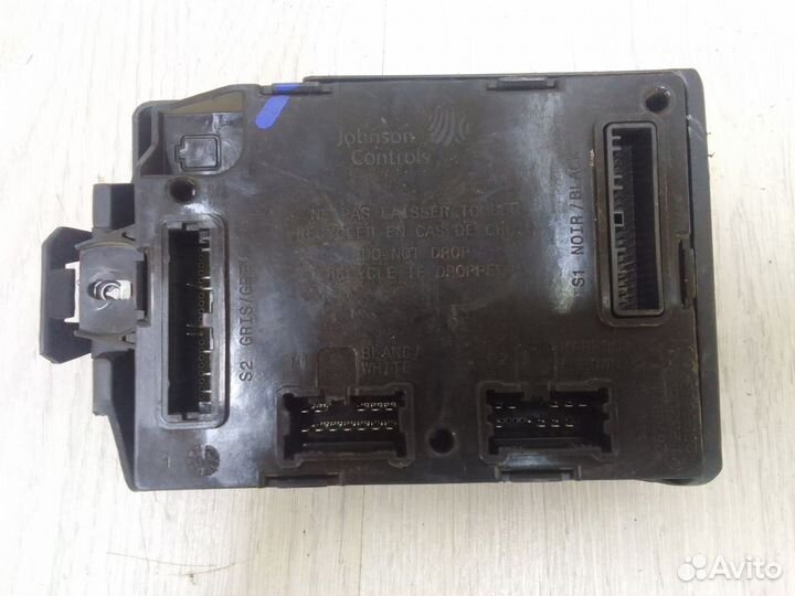 Блок управления двигателем эбу Мозги Renault logan