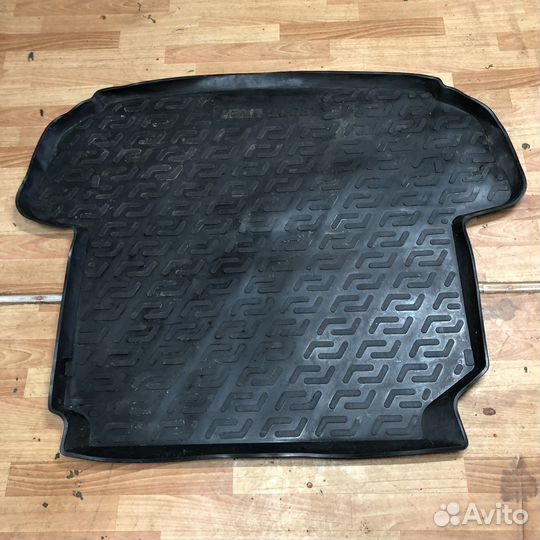 Ковер багажника Peugeot 408