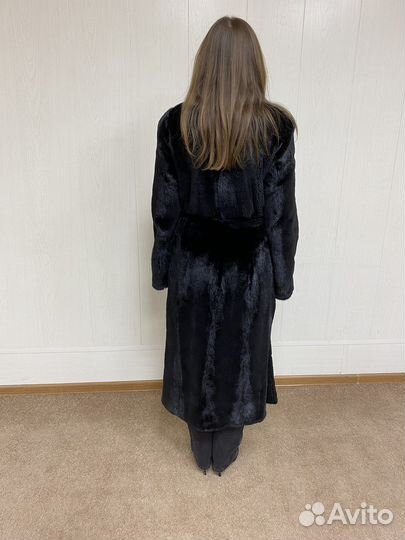 Шуба из стриженной норки в отличном состоянии