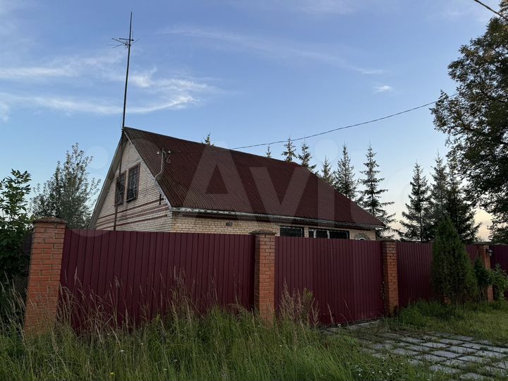 Дом 194,4 м² на участке 28 сот.