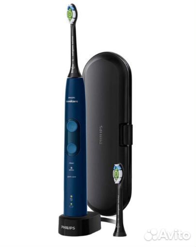 Электрическая зубная щетка c футляром Philips